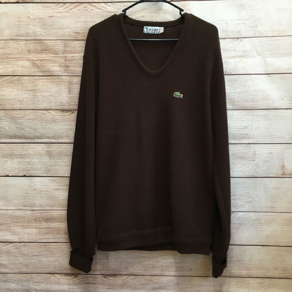 ‎VINTAGE IZOD LACOSTE V-NECK SWEATER IN BROWN